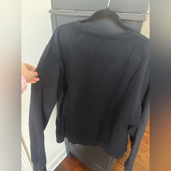 Walt Disney World EPCOT Scotland sweatshirt - Picture 2 of 3